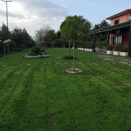 Salisu Country House Mignano Monte Lungo Kültér fotó